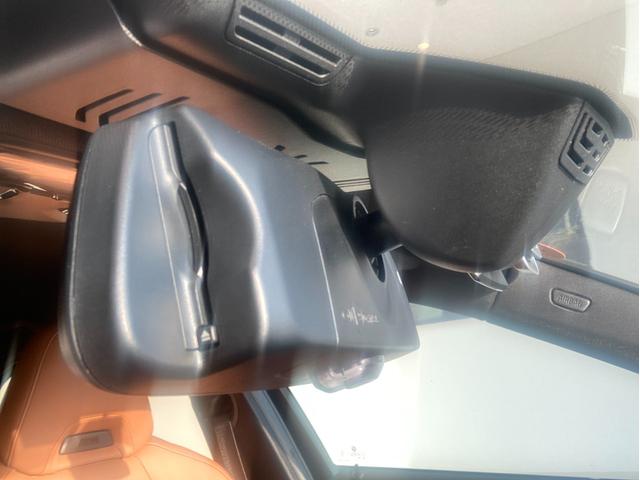 ３シリーズ ３２０ｄ　ｘＤｒｉｖｅＭスポーツハイラインパッケージ　コニャックヴァーネスカレザー　純正前後ドライブレコーダー　ヘッドアップディスプレイ　全方位カメラ　パークディスタンスコントロール　カーブドディスプレイ　ミラーＥＴＣ　電動トランク（36枚目）