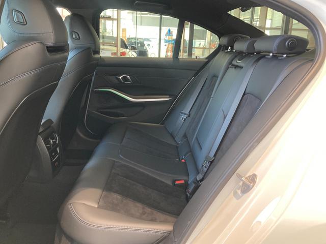 3シリーズ 320d xDrive Mスポーツ 19インチアルミホイール ヘッドアップディスプレイ 電動トラン シートヒーター  ランバーサポート 純正前後ドライブレコーダー ハンズオフアシスト レンタカーアップ(21枚目)