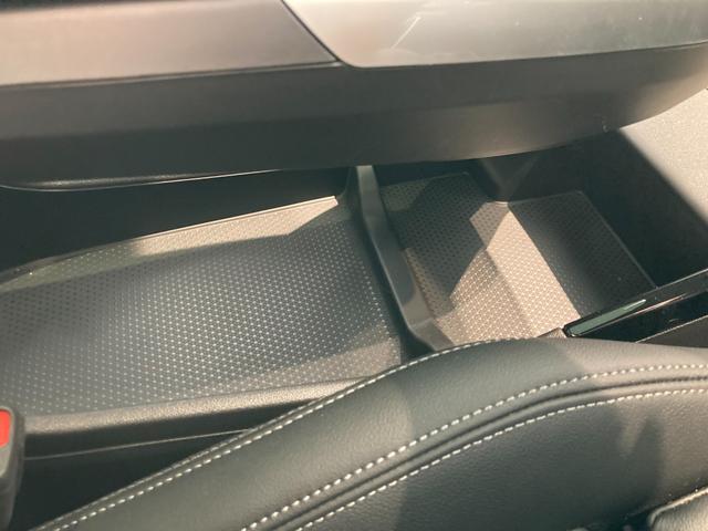 Ｘ２ ｘＤｒｉｖｅ　２０ｉ　Ｍスポーツハイラインパッケージ　アイコニックグロー　ブラックヴァーネスカレザー　ハーマンカードンスピーカー　ヘッドアップディスプレイ　純正前後ドラレコ　全方位カメラ　サンルーフ（27枚目）