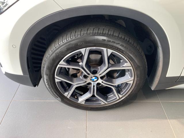 Ｘ１ ｘＤｒｉｖｅ　１８ｄ　ｘライン　アクティブクルーズコントロール　バックカメラ　パークディスタンスコントロール　電動リアゲート　前席パワーシート　ミラーＥＴＣ（8枚目）