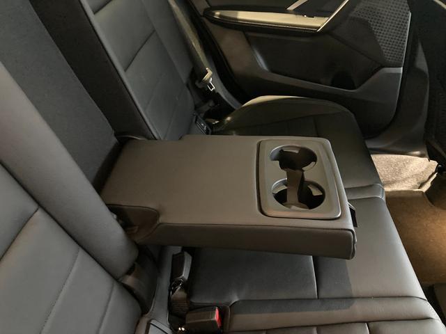 X2 xDrive 20i Mスポーツハイラインパッケージ ブラックヴァーネスカレザー シートヒーター 電動リアゲート 全方位カメラ パークディスタンスコントロール ヘッドアップディスプレイ ハーマンカードンスピーカー 純正前後ドライブレコーダー(17枚目)