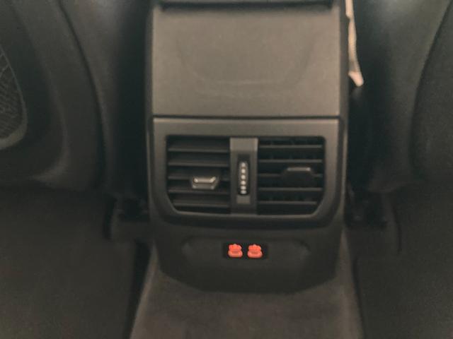 1シリーズ 118i プレイ ワンオーナー 運転席電動シート 純正ナビゲーション バックカメラ パークディスタンスコントロール 電動リアゲート ミラーETC(19枚目)