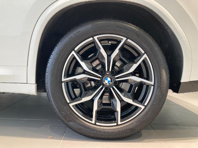 �펞�V�O�`�W�O��قǂ̓W���Ԃ����p�ӂ��Ă���܂��B�É������ő勉�̔F�蒆�ÎԓW����Ƃ��ĂQ�O�Q�Q�N�X���Q�S���ɃO�����h�I�[�v���������܂����B