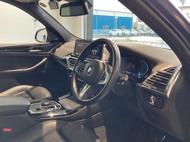 �f�ډ摜�̑��ɂ��ԗ���Ԃ̂��m�F��ׂ��Ȏʐ^�������肷�邱�Ƃ��ł��܂��̂ŁA�܂��͂������Ȃ������k���������B