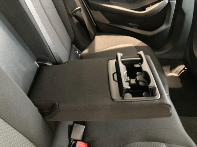 １シリーズ １１８ｄ　プレイ　弊社使用車　１７インチアルミホイール　電動テールゲート　ヘッドアップディスプレイ　バックカメラ　パーキングアシスト　アクティブクルーズコントロール　フロント電動シート（22枚目）