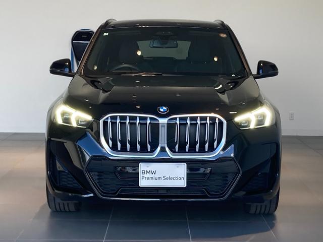 �펞�T�O�`�U�O��قǂ̓W���Ԃ����p�ӂ��Ă���܂��B�É������ő勉�̔F�蒆�ÎԓW����Ƃ��ĂQ�O�Q�Q�N�X���Q�S���ɃO�����h�I�[�v���������܂����B