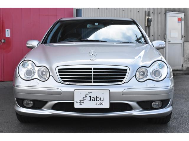 Ｃクラス Ｃ３２　ＡＭＧ　Ｖ６スーパーチャージャー　２０３中期モデル　　黒＆ブルーコンビナッパレザー　ＳＲ（2枚目）