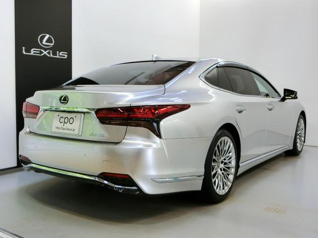 LS LS500h Iパッケージ レクサス認定中古車保証 ムーンルーフ 本革シート20インチランフラットタイヤ&アルミホイール サンルーフ LEDヘッドライト(5枚目)
