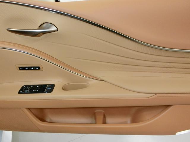 LC LC500 コンバーチブル レクサス認定中古車 ヘッドアップディスプレイ 衝突被害軽減ブレーキ レザーシート アダクティブクルーズコントロール 純正ナビゲーション バックカメラ(18枚目)