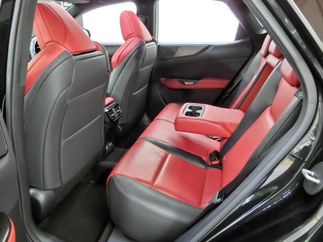 ＮＸ ＮＸ３５０　Ｆスポーツ　レクサスＣＰＯ認定中古車保証　衝突被害軽減ブレーキ　ペダル踏み間違い時加速抑制装置　Ｆ　ＳＰＯＲＴ専用オレンジブレーキキャリパー　三眼フルＬＥＤヘッドランプ　パノラミックビューモニター　ムーンルーフ（26枚目）