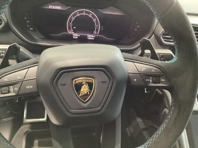 ウルス ペルフォルマンテ(12枚目)