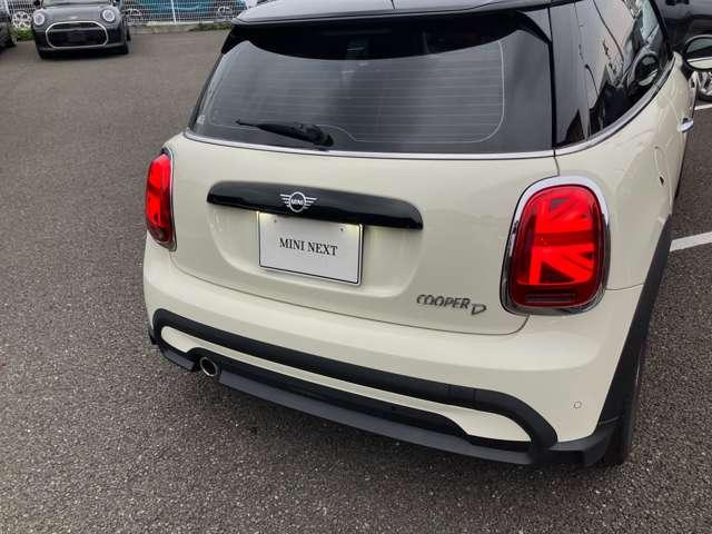 ＭＩＮＩ クーパーＤ　クラシック・トリム　ＭＩＮＩ認定中古車　ディスプレイオーディオ　ＭＩＮＩＮＥＸＴ保証２年　走行距離無制限　アップルカープレイ　ＥＴＣ車載器　クラシックトリム　デジタルメーター　バックカメラ＋前後ＰＤＣ　１６インチアロイ（33枚目）