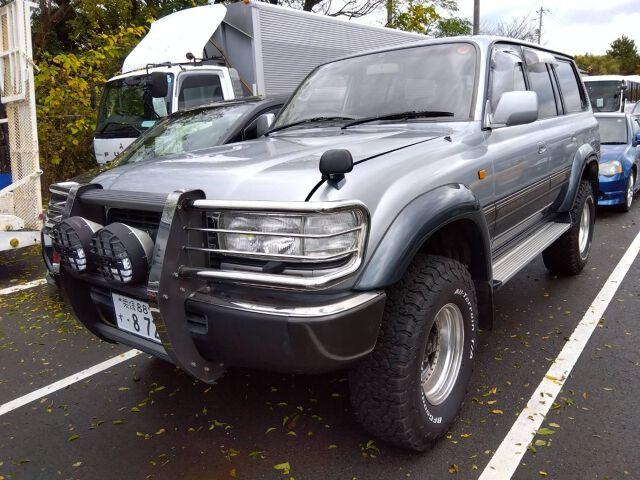 トヨタ ランドクルーザー８０ ＶＸリミテッド　４ＷＤ　Ｄ－ＴＢ