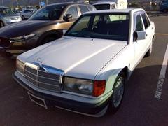 190クラス 190E2.3 中古車画像