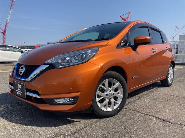 ノート(日産) ｅ−パワー　メダリスト　ワンオーナー　純正ナビ＆アラウンドビューモニター＆スマートルームミラー＆ＥＴＣ　Ｂｌｕｅｔｏｏｔｈ　プレミアムホワイトインテリアＰＫＧ　エマージェンシーブレーキ 中古車画像