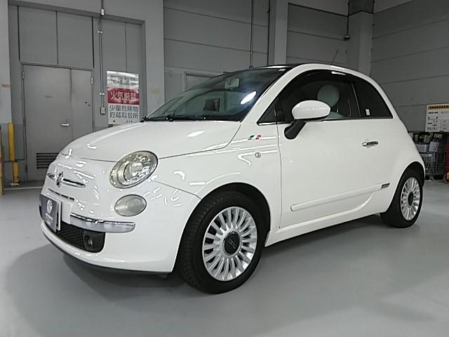 ５００(フィアット) ９００　２ＷＤ　サンルーフ　革シート　キーレス　１５アルミホイール　エアバッグ　フル装備　ＨＩＤヘッドライト　ＥＴＣ 中古車画像