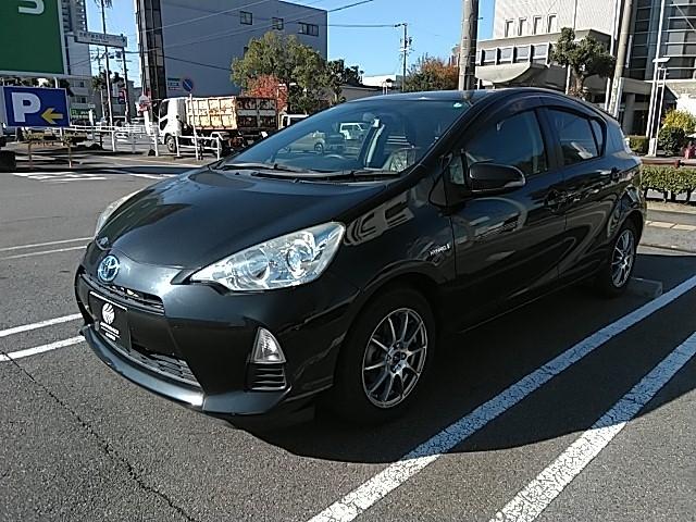 社外８インチナビ　バックカメラ　フルオートエアコ ＡＡＣ、フロアマット、パワーウィンドウ、パワーステアリング、エアバッグ、