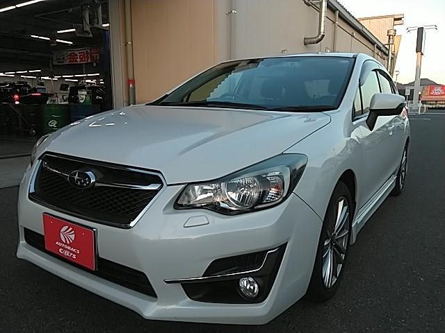 インプレッサスポーツ(スバル) ２．０ｉ−Ｓアイサイト　ワンオーナー　キーレス　フルセグ　ナビ＆ＴＶ　１７アルミホイール　エアバッグ　オートマ　フル装備　助手席エアバッグ　ＨＩＤヘッドライト　ＥＴＣ　バックカメラ　スマートキー　オートクルーズコントロール 中古車画像