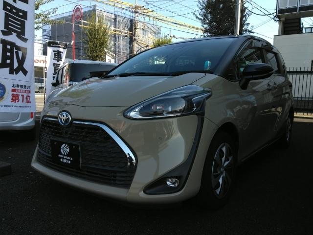★スマートキー　★プッシュスタート　★トヨタセー ナビ、ＴＶ、ＥＴＣ、バックカメラ、ＡＡＣ、ハーフレザー、フロアマット、Ｌ