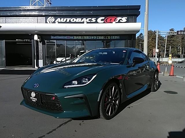 ＲＺリッジグリーンリミテッド２００台限定特別仕様 純正ナビ　フルセグ　Ｂカメラ　ハーフレザーシート　シートヒーター