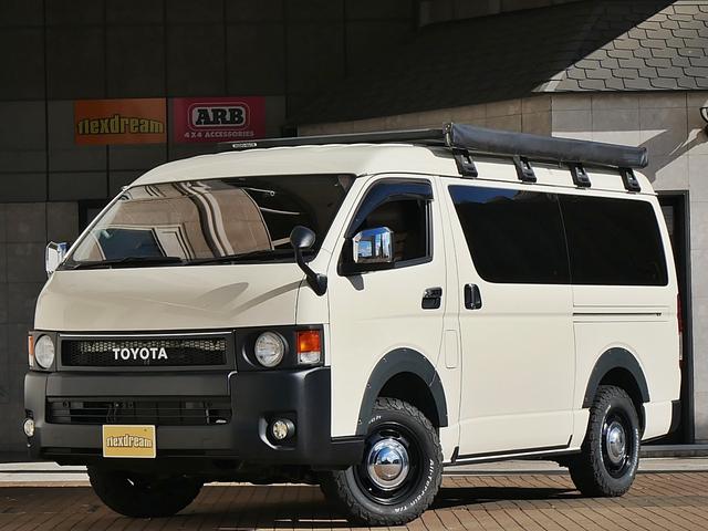 ハイエースワゴン(トヨタ) ＧＬ　丸目換装ＦＤ−ｃｌａｓｓｉｃ　内装架装ＦＤ−ＢＯＸ　Ｗ００　ベッドキット付き 中古車画像