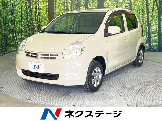 X クツロギ SDナビ 地デジ バックモニター ETC 電動格納ミラー ブラック/チョコインパネ 禁煙車 助手席シートアンダートレイ プライバシーガラス キーフリーシステム(1枚目)