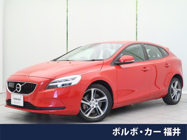 ボルボ V40