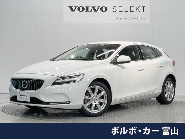 ボルボ V40