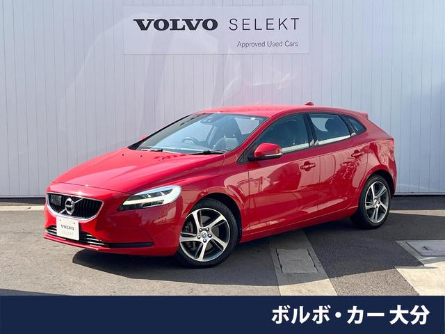 ボルボ V40