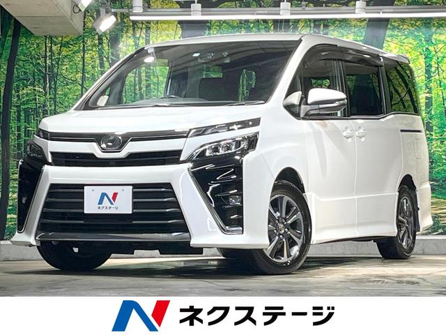 トヨタ ヴォクシー ＺＳ　１２型後席モニター　セーフティセンス　両側電動ドア