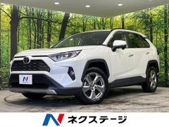 トヨタ　ＲＡＶ４　Ｇ　４ＷＤ　禁煙車　純正９インチナビ