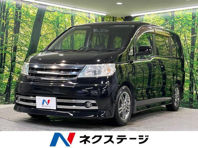 日産 セレナ ライダーＳ　電動スライドドア　禁煙車　ＳＤナビ　デジタルインナーミラー　Ｂｌｕｅｔｏｏｔｈ再生　ＥＴＣ　ドライブレコーダー　革巻きステアリング　純正１６インチアルミホイール　フォグライト　ＤＶＤ再生　盗難防止装置