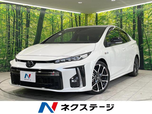 トヨタ プリウスＰＨＶ Ｓ　ＧＲスポーツ　禁煙車　衝突軽減装置　純正９インチナビ　バックカメラ　レーダークルーズ　ドライブレコーダー　ＥＴＣ　スマートキー＆プッシュスタートキー　オートマチックハイビーム　シートヒーター　ＬＥＤヘッドライト