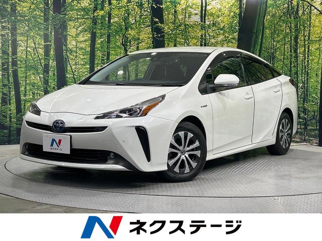 トヨタ プリウス Ａ　禁煙車　純正９型ナビ　後期