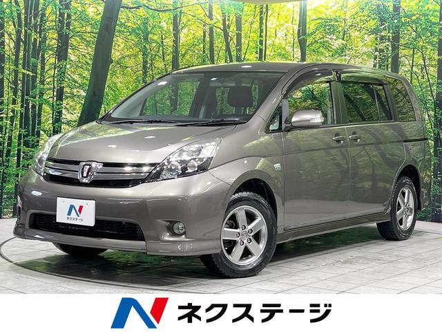 トヨタ アイシス プラタナ　４ＷＤ　禁煙車　７人乗り　ＳＤナビ　電動スライド　ＥＴＣ　ｂｌｕｅｔｏｏｔｈ再生　ＤＶＤ再生　スマートキー　オートエアコン　ヘッドライトレベライザー　電動格納ミラー