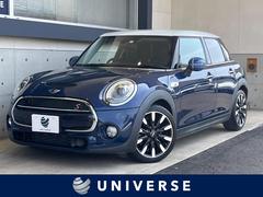 ＭＩＮＩ　ＭＩＮＩ　クーパーＳ　５ドア　ペッパーパッケージ　黒革