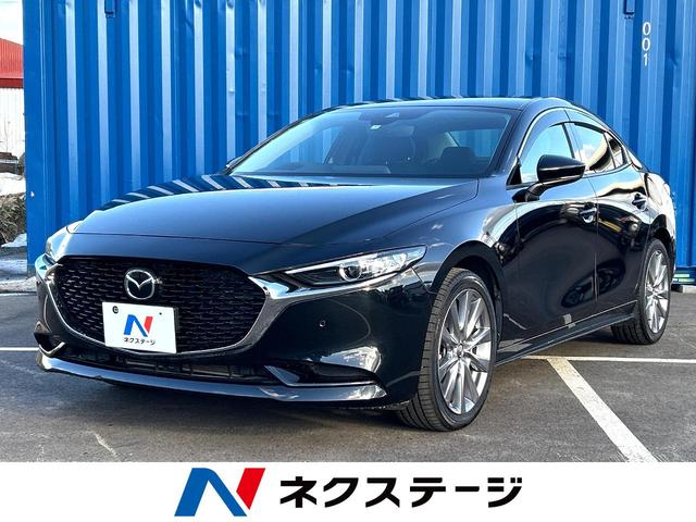 マツダ ＭＡＺＤＡ３セダン １５Ｓ　ツーリング　４ＷＤ　メーカーナビ　フルセグＴＶ　バックカメラ　純正１８インチアルミホイール　ＬＥＤヘッドライト　スマートキー　Ｂｌｕｅｔｏｏｔｈ　ドアバイザー　盗難防止システム　オートエアコン