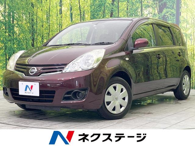 日産 ノート １５Ｘ　ＳＶ　純正ナビ　禁煙車　ＥＴＣ　Ｂｌｕｅｔｏｏｔｈ接続　スマートキー　電動格納ミラー　ドアバイザー　盗難防止装置　プライバシーガラス　パワーウィンドウ　パワーステアリング　衝突安全ボディ