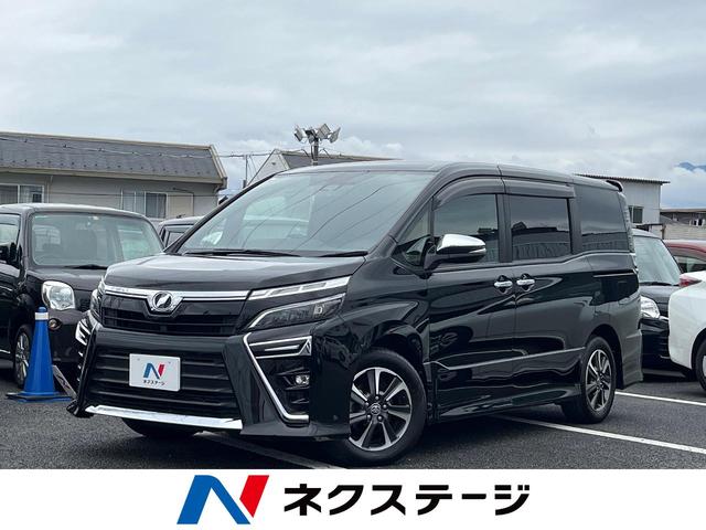 ヴォクシー ＺＳ　煌　フリップダウンモニター　純正１０型ナビ　セーフティセンス　禁煙車　両側電動ドア　バックモニター　純正１６インチアルミ　ＬＥＤヘッド　ＥＴＣ　フルセグ　Ｂｌｕｅｔｏｏｔｈ　クルコン　スマートキー　記録簿（1枚目）