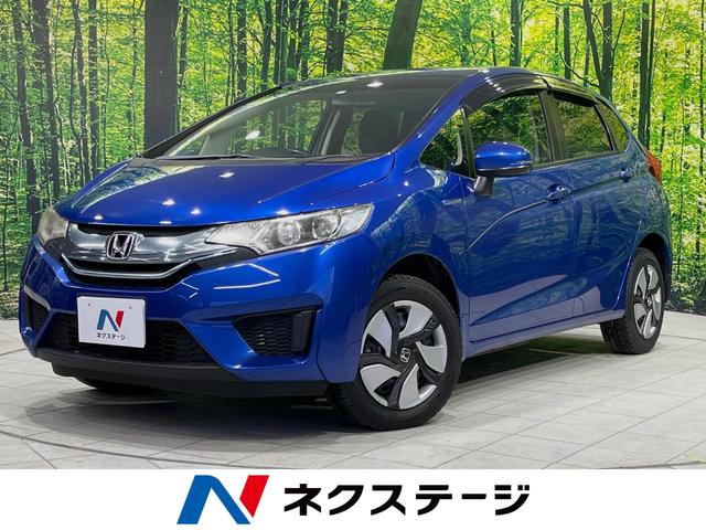 フィットハイブリッド　岩手県 ４ＷＤ　禁煙車　ＳＤナビ　寒冷地仕様　バックカメラ　ＥＴＣ　スマートキー