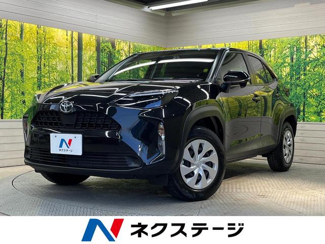 Ｘ　禁煙車　衝突被害軽減装置　ナビ機能付きディスプレイオーディオ　レーダークルーズ　オートマチックハイビーム　バックカメラ　Ｂｌｕｅｔｏｏｔｈ再生　ＥＴＣ　クリアランスソナー　オートライト　スマートキー