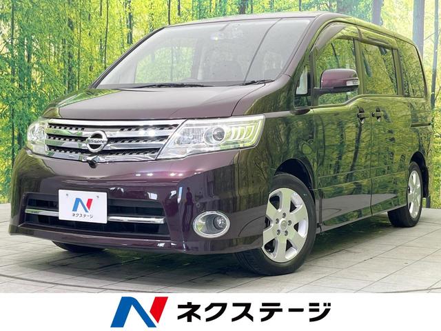 日産 セレナ ハイウェイスター　Ｖセレクション　後席モニター　メーカーナビ　両側パワースライドドア　全周囲カメラ　禁煙車　ＨＩＤヘッドライト　ドライブレコーダー　ＥＴＣ　Ｂｌｕｅｔｏｏｔｈ接続　スマートキー　オートエアコン　純正１６インチＡＷ