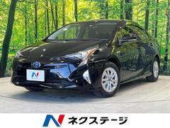 トヨタ　プリウス　Ｓセーフティプラス　４ＷＤ　禁煙車　８型ナビ