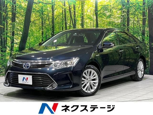 トヨタ カムリ ハイブリッド　Ｇパッケージ　禁煙車　純正ナビ　バックカメラ　パワーシート　クルーズコントロール　スマートキー　プッシュスタート　純正１７インチアルミ　ＨＩＤヘッドライト　ＣＤ／ＤＶＤ再生　デュアルエアコン　ＥＴＣ　ＵＳＢ接続