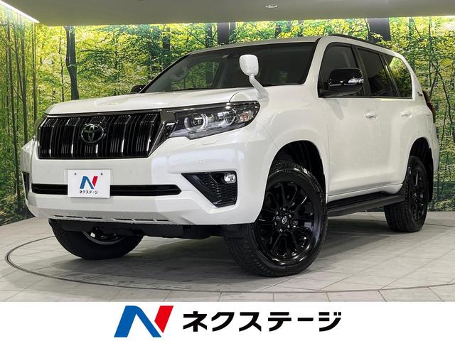 トヨタ ＴＸ　Ｌパッケージ　７０ｔｈアニバーサリーリミテッド　サンルーフ　４ＷＤ　７人乗　セーフティセンス　禁煙車　本革シート　レーダークルーズ　シートエアコン　パワーシート　ＬＥＤヘッド　ＬＥＤフォグ　レーンキープ　オートマチックハイビーム　革巻きステアリング