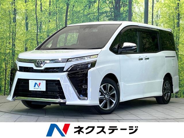 トヨタ ヴォクシー ＺＳ　煌ＩＩＩ　禁煙車　フリップダウンモニター