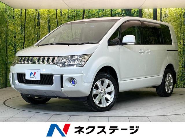 三菱 Ｇ　ナビパッケージ　純正ナビ　禁煙車　フリップダウンモニター　バックカメラ　パワースライドドア　スマートキー　クルーズコントロール　パドルシフト　４ＷＤ　ＨＩＤヘッドライト　スマートキー　ＥＴＣ　電動格納ミラー