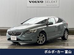 ボルボ　Ｖ４０　Ｄ４　インスクリプション　白革シート　禁煙車