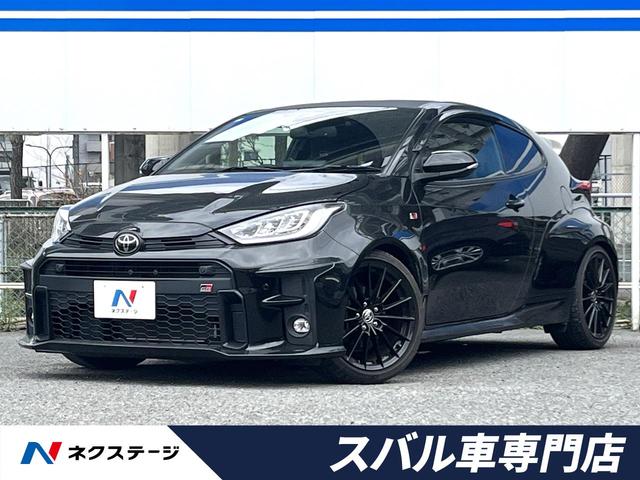 ＲＳ　シートヒーター　ＨＫＳ製マフラー　８型ディスプレイオーディオ　バックカメラ　ＥＴＣ　ドライブレコーダー　禁煙車　ブラインドスポットモニター　純正１８インチアルミホイール