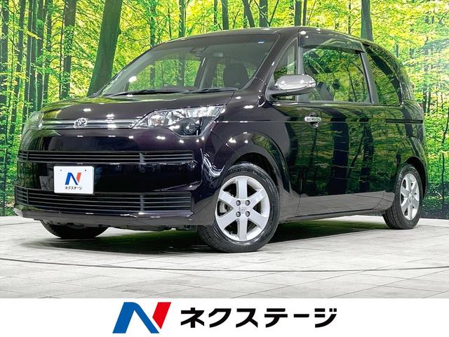 トヨタ Ｘ　禁煙車　セーフティセンス　純正ナビ　バックカメラ　ＥＴＣ　Ｂｌｕｅｔｏｏｔｈ　オートマチックハイビーム　車線逸脱抑制装置　先行車発進告知機能　スマートキー　ＣＤ再生　地デジ　盗難防止装置